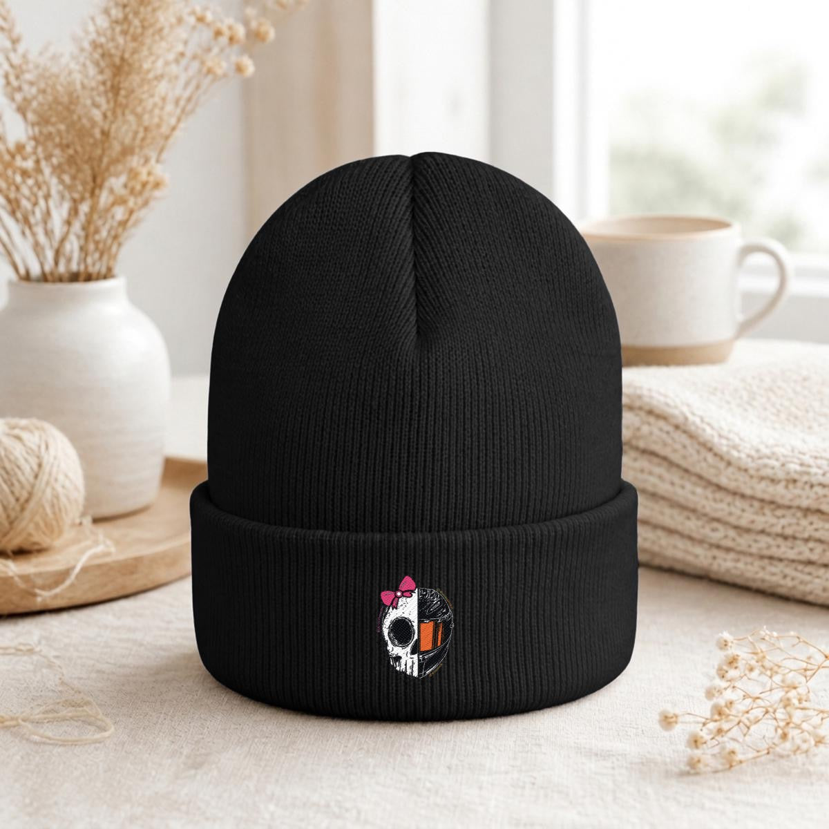 Ant x Laura Helmet Beanie
